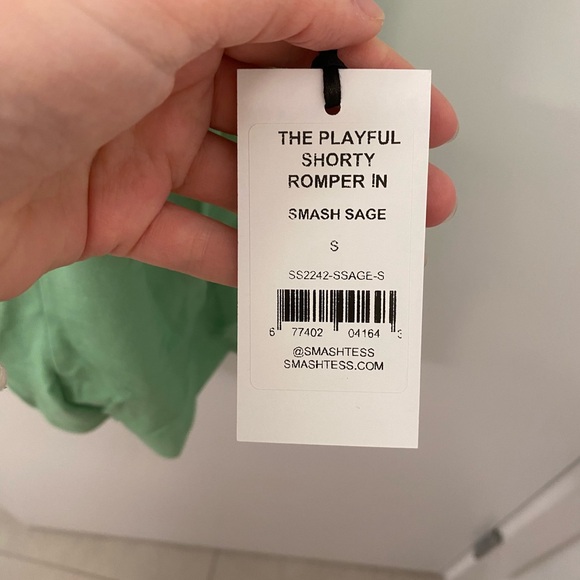 Smash n Tess Shorty Romper in Saje green, size small - Picture 3 of 4